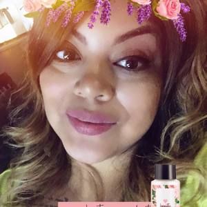 Meet your Posher, Cynthia